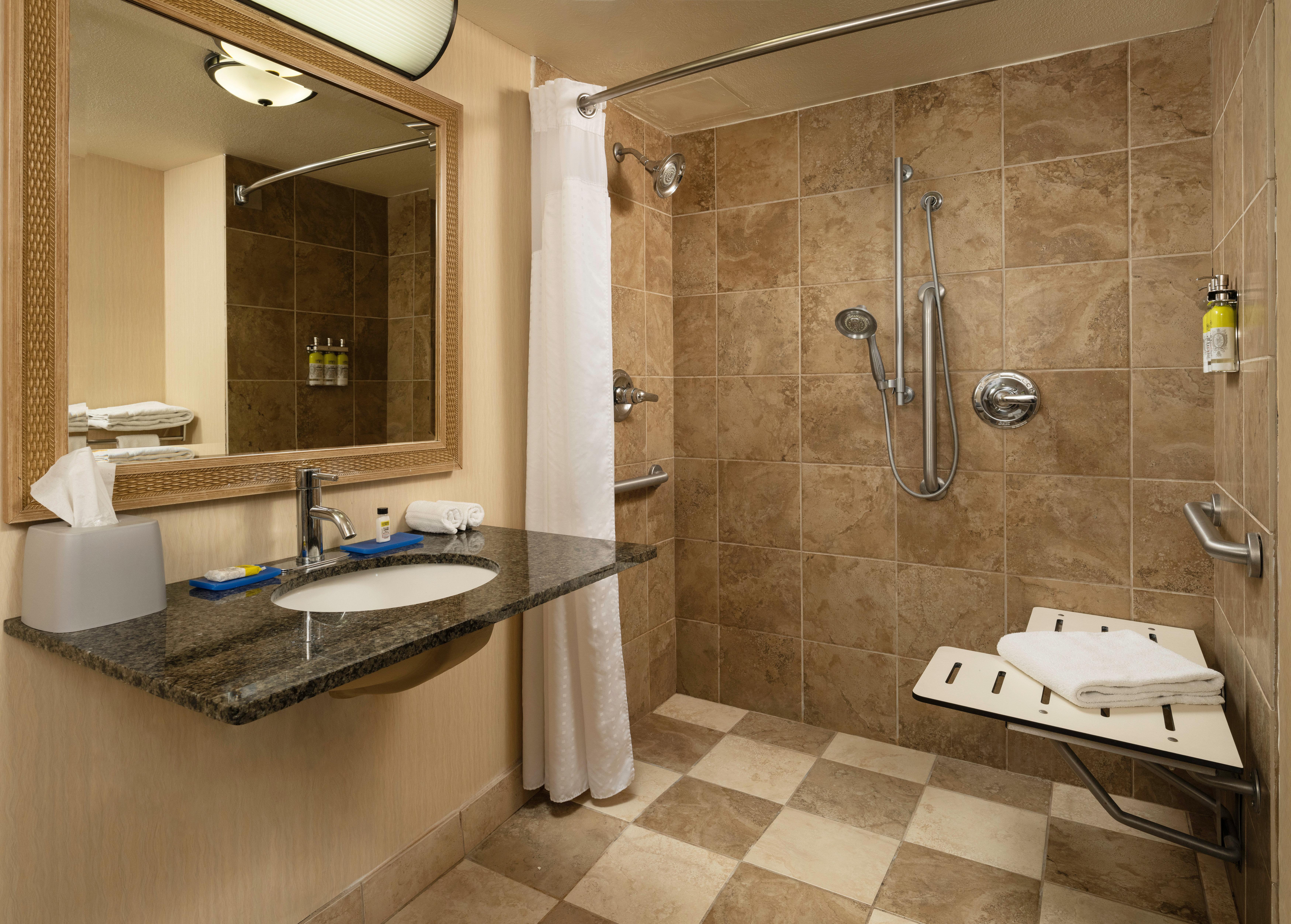 Holiday Inn Express At Monterey Bay By Ihg Seaside Eksteriør billede